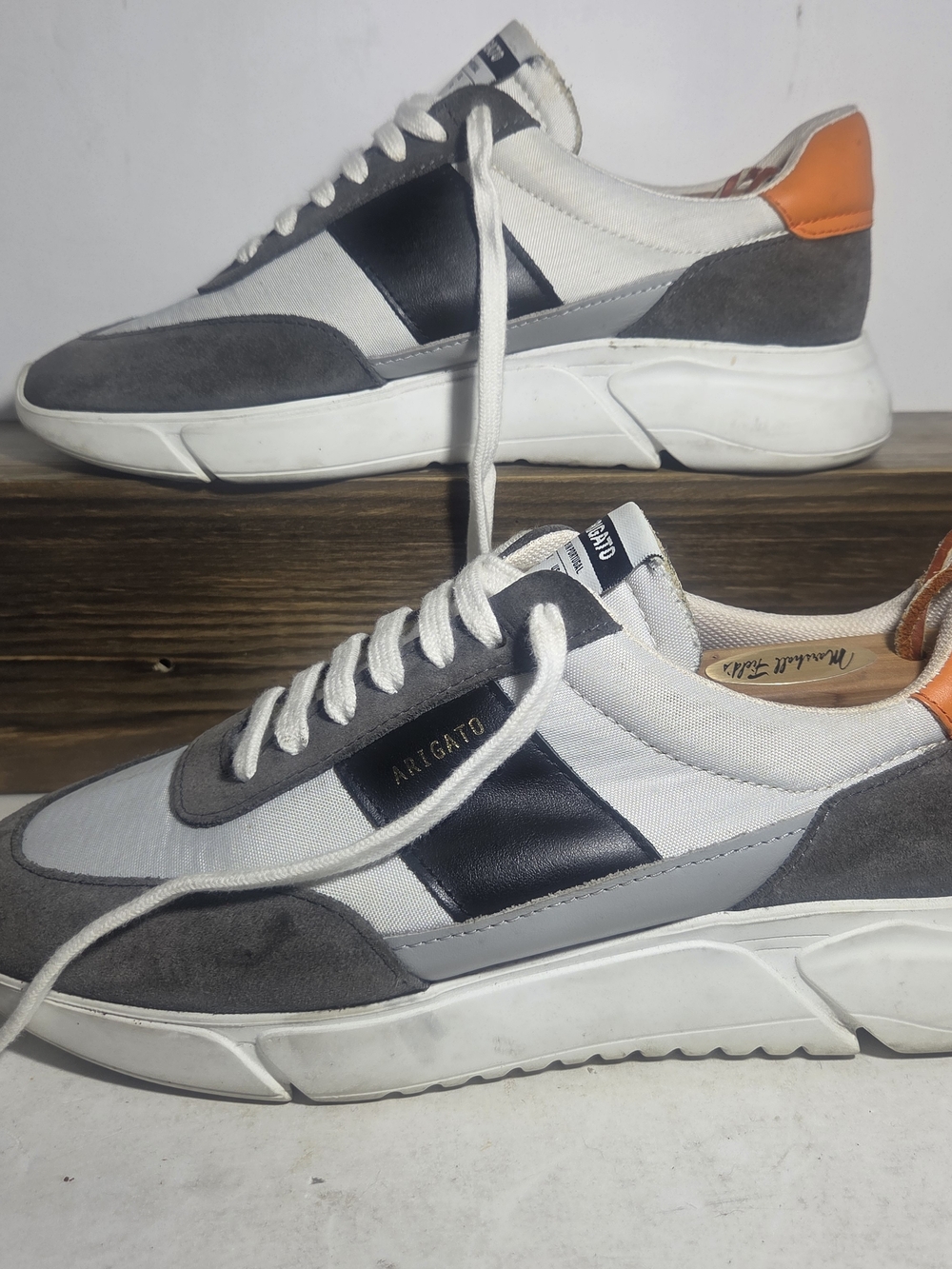 Axel Arigato Genesis Vintage Runner Sneakers Gray Orange Men's Size EU 41 / US 8